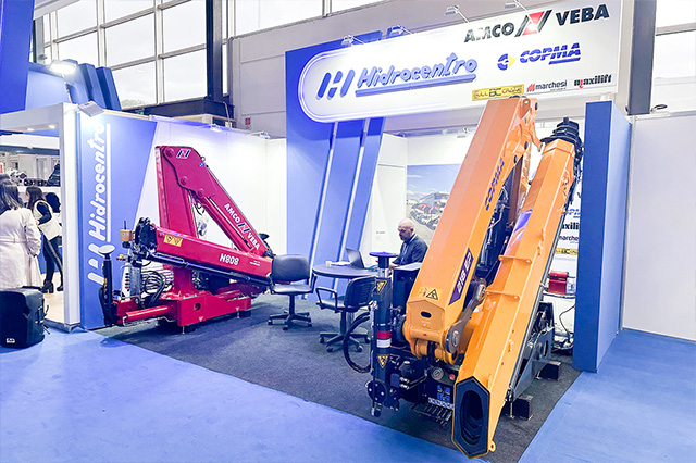 Expo Transporte - Exhibición de Hidrogrúas